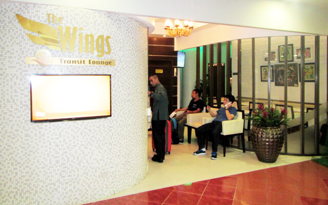 初めてのSI-KATバスでプエルトガレラ一人旅！マニラ空港ターミナル3のカプセルホテル「The Wings」にも宿泊。